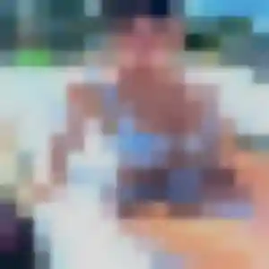Neneh, 40 ans, connectée à Trouville-sur-Mer pour une rencontre coquine