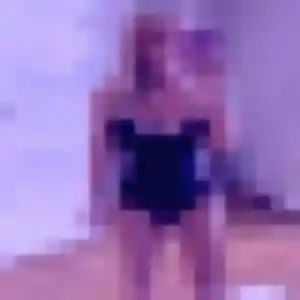 Yetunde, fille de 32 ans veut plan cul à Val d'Oust