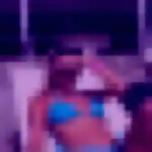 Photo privée de Ramata, 22 ans à Valines - rencontre sans lendemain