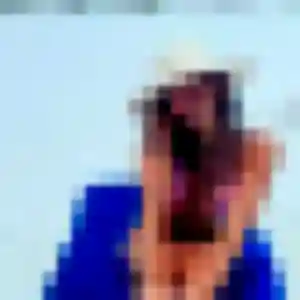 Khoudia, 30 ans, connectée à Valloire pour un plan cul