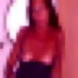 Rokhaya, femme de 32 ans veut plan cul à Varois-et-Chaignot