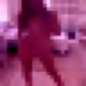 Solange, 35 ans, connectée à Vendays-Montalivet pour une rencontre coquine