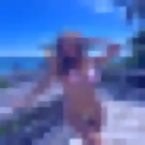 Rejoins Tessa, 37 ans à Véron gratuitement