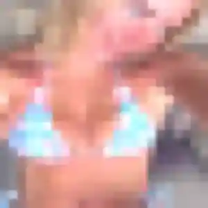 Photo sexy de Ténin, 29 ans à Ville-la-Grand - plan discret