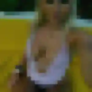 Adja, 33 ans, connectée à Vorey pour une rencontre coquine