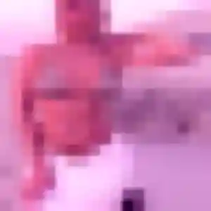 Rejoins Aida, 22 ans à Yssandon en privé