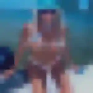 Mériem (23 ans) à Yvoire propose une rencontre ce soir